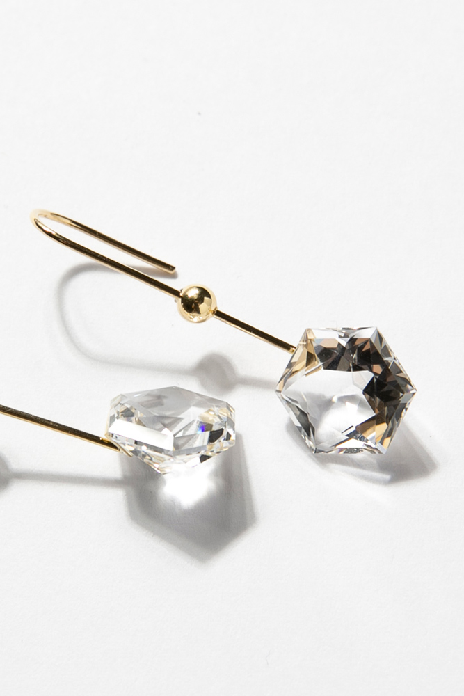 simmon Seta Hexagon quartz Long pierced earring クォーツロング
